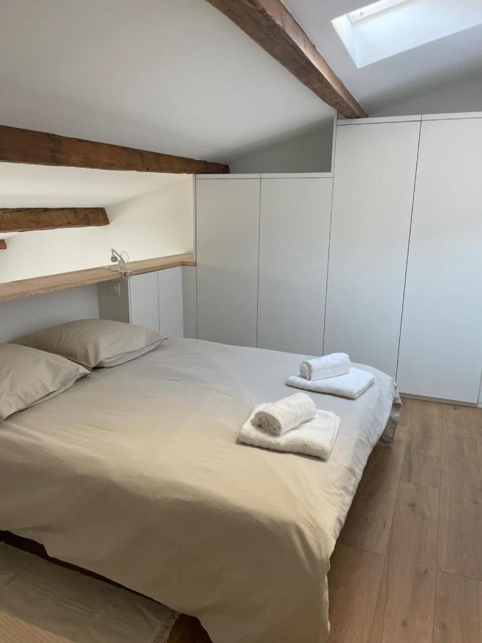 L Appartement Sete Magnifique Duplex Climatise Kültér fotó